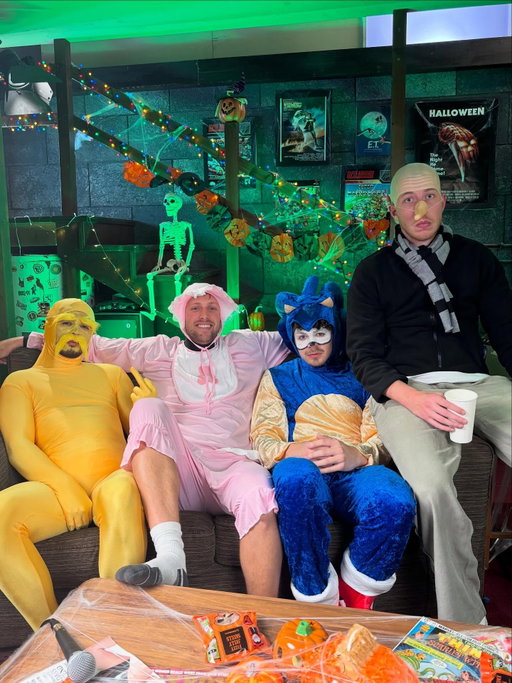 Sonic, Gru, a baby & a cheese string. What a line up 🙌🏻

Our Halloween Special with @wroetoshaw is out now on all platforms!

#thefellas