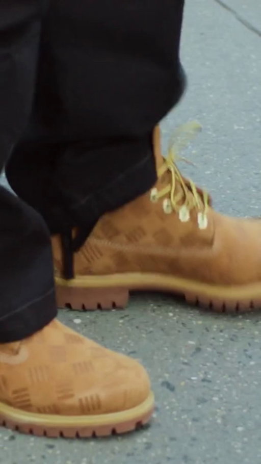 Icon. Embossed.

Don’t sleep. The Timberland Emboss is available now exclusively at Foot Locker.