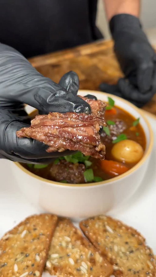 SAVE THIS ‼️ hearty Beef Stew 😍 Full recipe for this in my Meal Prep Magic E-Cookbook comment “cookbook” and I’ll send you the purchase link! :) #icekarim #easyrecipes
