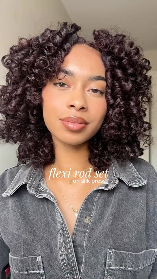 goodbye silk press, hello curls 💗 always love doing a flexi rod or perm rod set after my silk press 

i just used @patternbeauty curl mousse and 7” rods, left them i overnight (super painful) and here we are :)