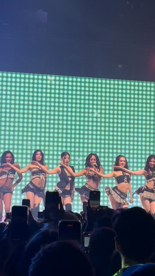 I WILL NEVER RECOVER. The new IT girls. @katseyeworld 😭😭😭😭😭🥹🥹🥹 

#katseyeworld #katseye