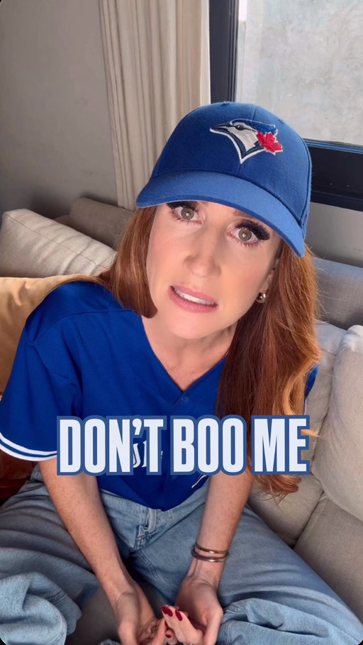 I’m gonna need some pineapple slices, STAT. GO JAYS!!!!!
⁣
#bluejays #worldseries #dodgers #canada #wewantitall #canadian @bluejays @dodgers