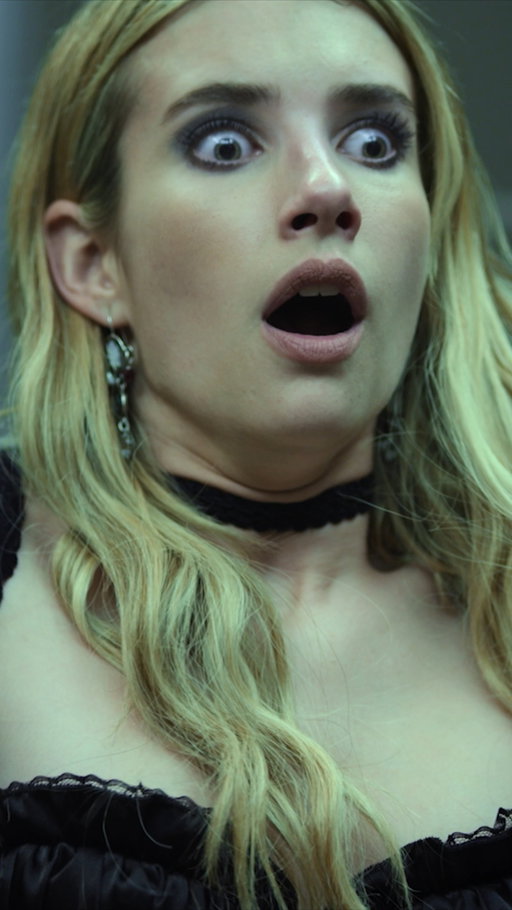 Note to self: make sure your Halloween outfit has a zipper

🎬 Holidate