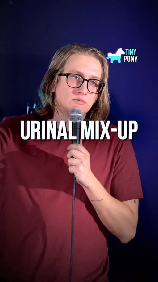 Can’t use the small one 🚽

🎤 @ryangoodcase 

#standup #comedy #standupcomedy #tinyponycomedy