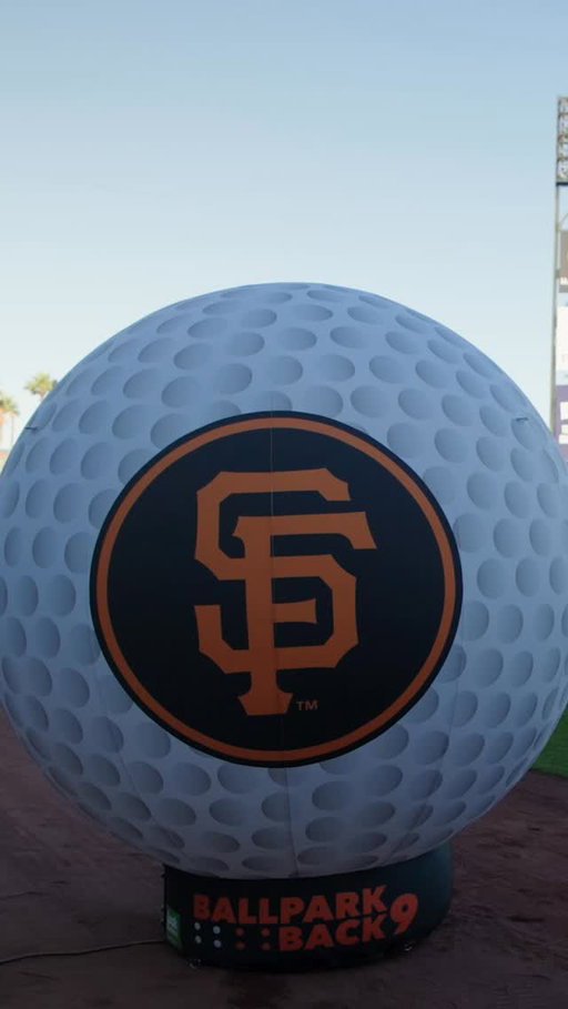 Sure, @sergioromo54 can catch a baseball, but can he catch a golf ball hit by @minwoo27lee? 🏌️‍♂️ 

Get tickets to the Ballpark Back 9, presented by @thebaygolf and coming to Oracle Park from Nov. 5-9!