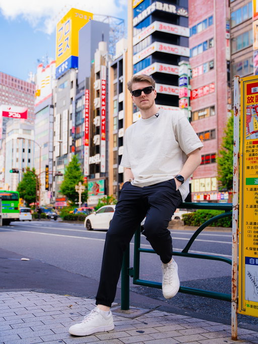 Landed in Mega City 🏙️ 🇯🇵

📸 @akiraharigae