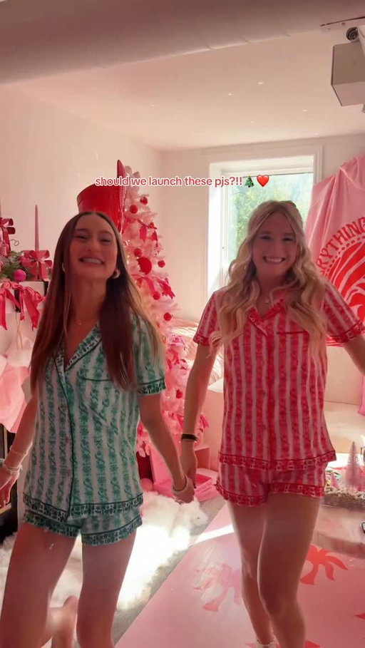 PPP holiday pjs?! #pinkpalmpuff 

#christmas2025 #christmaswishlist