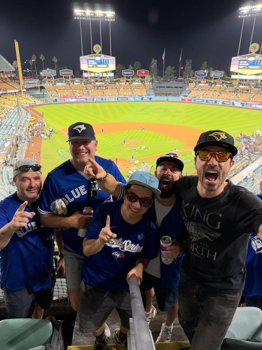 MoVernie In-person Jays record: 10-2

So proud and grateful to watch the Jays take a 3-2 lead in LA!

#worldseries #game5 #torontobouejays #bluejays #jayswin #MoVernie