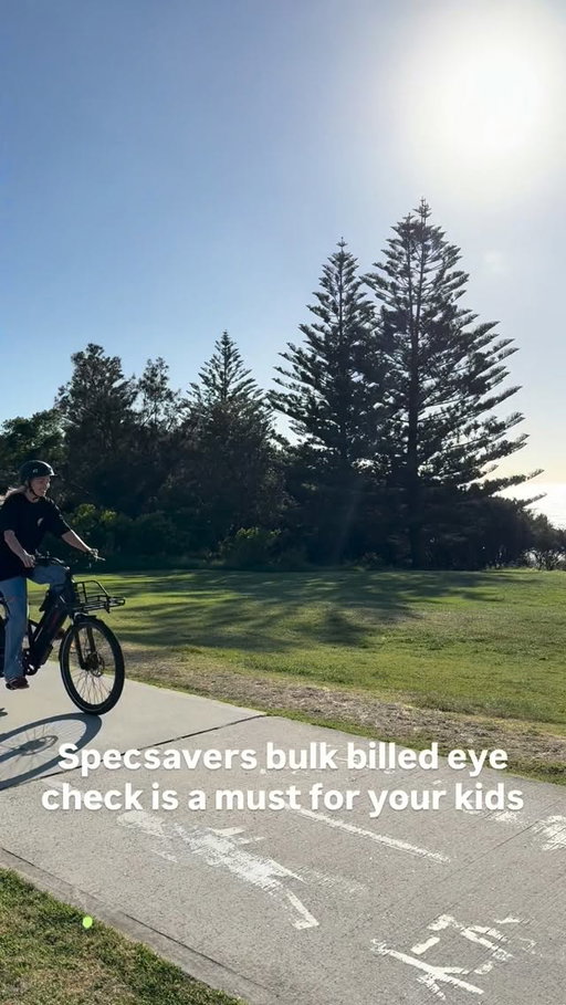 An afternoon well spent getting the kids’ eyes tested with @specsaversaustralia 💚 
 #Specsavers #EyeHealth

#ad