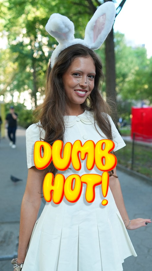 trick-or-trivia 🐰🎃

(with @nigelroxbury + @liivking)

👉 follow @dumbhotshow for more episodes

#dumbhot