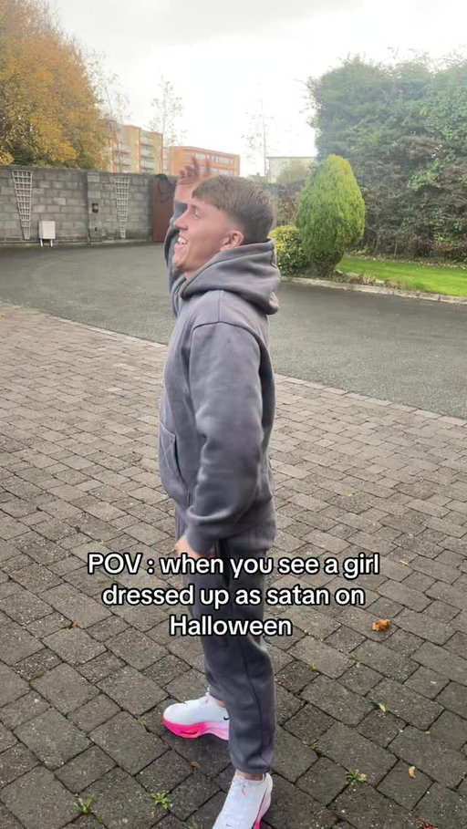 DO NOT DO IT !!! Pleaseeeee 

#explore #funny #relatable ##irish #halloween