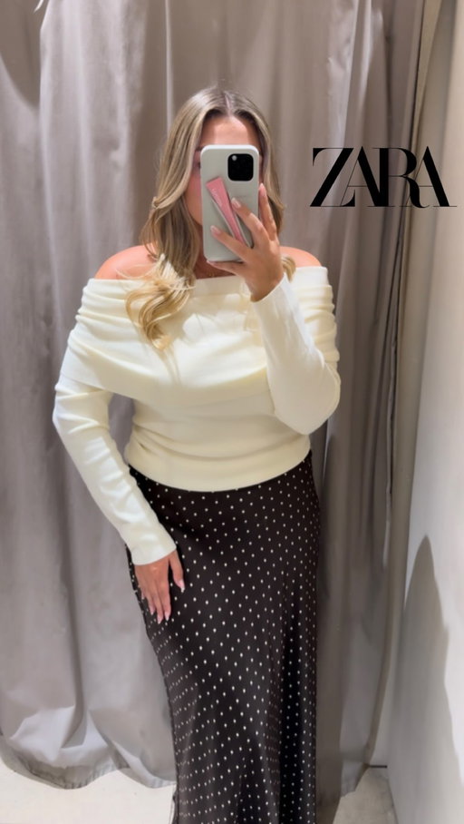 @zara new in - in store today!! 🤎🤎

the sequin dress and polka dot skirt is my fave ✨✨

I will link everything in my stories and add them to my October highlight 
#zara #zaranewin #zaraoutfits #sequin #sparkle