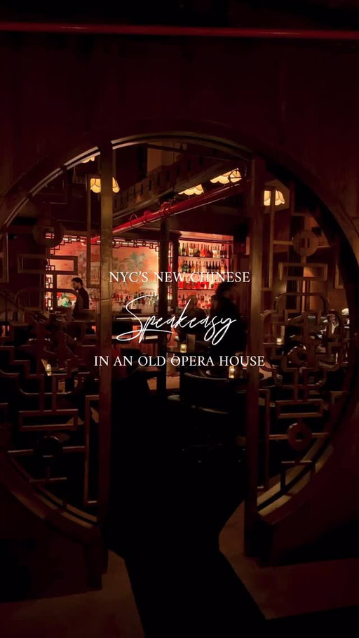 NYC has a new Asian-inspired speakeasy in an old opera house (underneath @chinesetuxedo )🥡🥮🍸! 

They completely renovated the old Peachy’s space to pay homage to the history of the building as NYC’s first Chinese theater 🎭🎶🧧

The cocktails are unique and innovative, infused with tea and herbs 🌿 🍵 and pair perfectly with delicious dim sum bites 🥟

📍@operahouse.nyc Chinatown)

—————————
🏷️
#nyc #nycbars #nycfood #nycrestaurant #nyceats #cocktail #cocktails #cocktailbars #nycrestaurants #chinatownnyc #nycopening #chinesetuxedo #nycdrinks #nycdatenight #nycthingstodo #nyceater #newyork #nycdining #nycdinner #nycfoodie