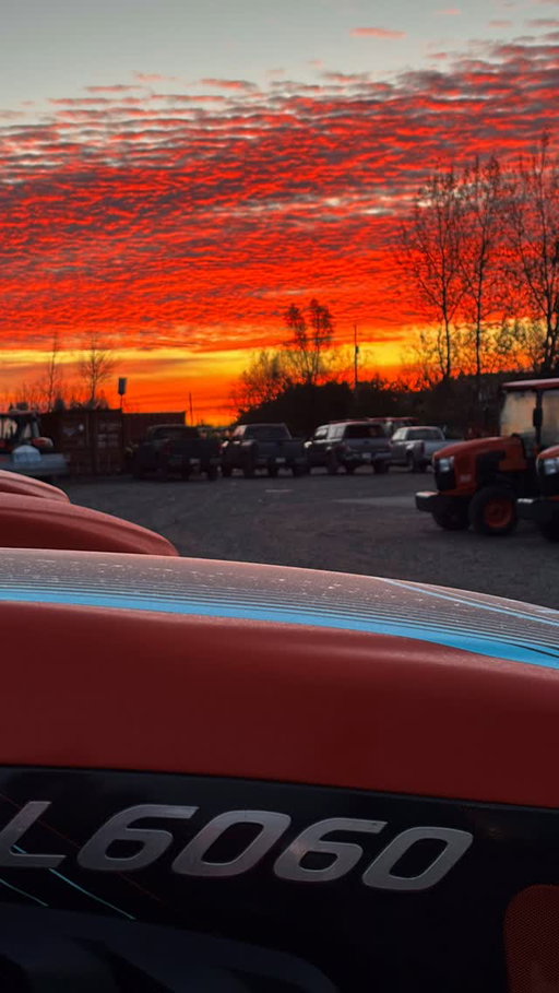 Morning magic at Northern 🌅

There’s something special about watching the sun rise over the yard -engines warming up, coffee in hand, and a crew that’s ready to take on the day.

Every sunrise is a reminder: new day, new drive, same mission -No One Wins Alone.

Have an amazing day out there, team. Let’s make it count 💪❄️
#NorthernSnow #NoOneWinsAlone #MorningMotivation #TeamNorthern #SaultSteMarie #SunriseShift #SnowCrewStrong #Leadership #PositiveEnergy