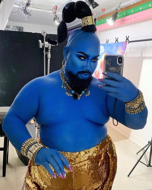 This Is Halloween! 🎃 👻
Can you guess what my costume is this year? 🤭🤫
#halloween #spooky #costume #makeup #throwback #patrickstarrr