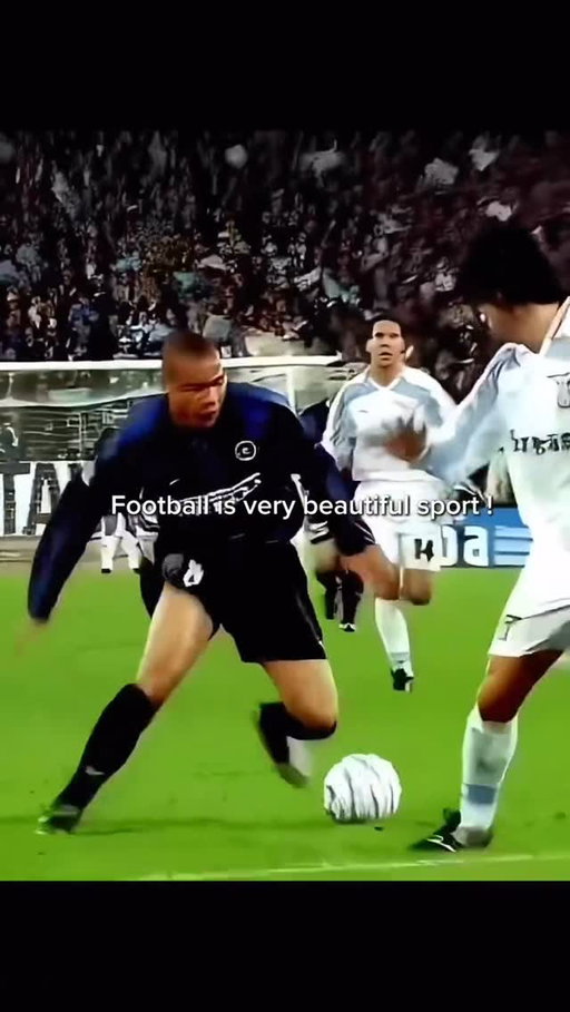 Ronaldo Nazário, the Brazilian phenomenon, was redefining football with his explosive pace, dribbling, and finishing at Inter Milan. But in 1999, tragedy struck. During a Coppa Italia match against Lecce, Ronaldo suffered a devastating knee injury—a ruptured tendon in his right knee. After months of recovery and global anticipation for his return, he stepped back onto the pitch in April 2000,only for heartbreak to follow. Just six minutes into his comeback against Lazio, his knee gave way again-this time even worse, tearing the patellar tendon completely. After that day he never was the same 💔

The bigest what if ….

.
.
.
.
________

#ronaldofenomeno #futebol #futebolarte #calcio #football #fútbol #futbol
