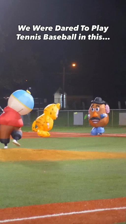 Tennis baseball, Halloween edition…

#baseball #sports #trending #viral #tennis #tennisbaseball #baseballlife #challenge #micdup