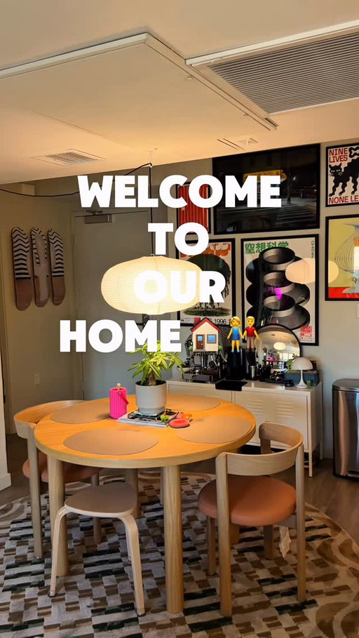 Welcome to our place 🏠❤️
#homebody #apartmenttherapy #homedecor #design #cozyhome
