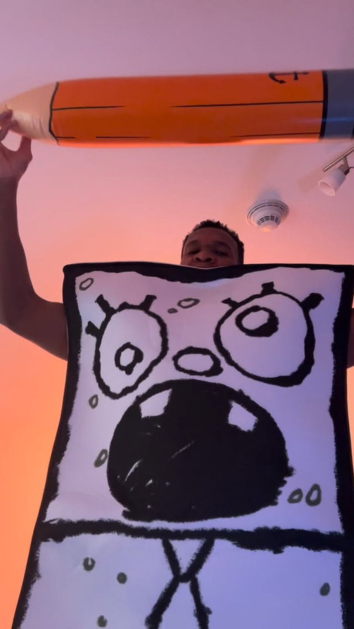 MI HOY MINOY MINOY NOY , MI HOy Mi HoY Mi hoU HOy ✏️ #doodlebob #happyhalloween🎃👻 

PURE HORROR 😂😂
