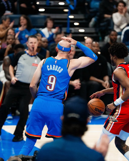 The reaction ➡️ the steal & the slam 😤