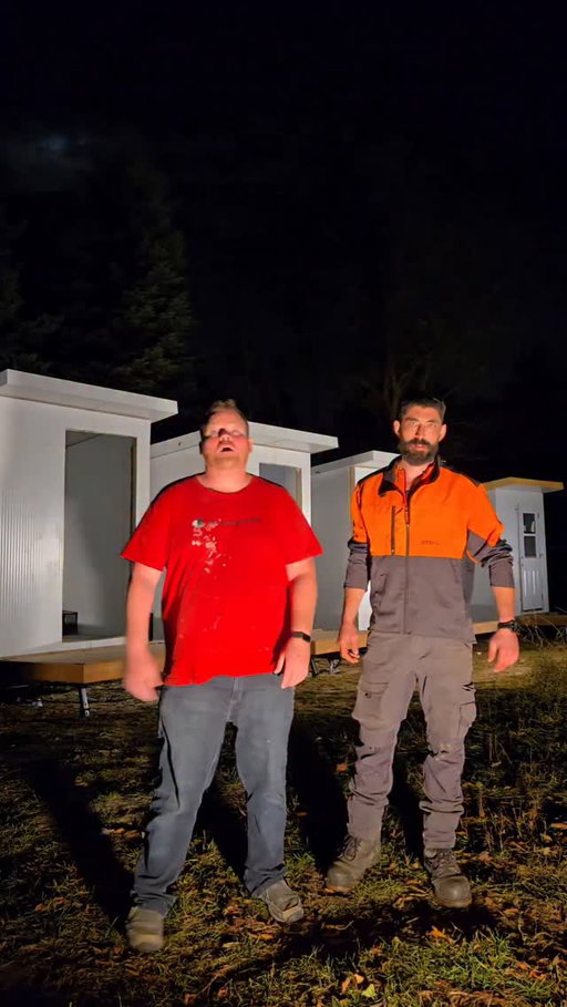 Four units on the way
#helpthehomeless #tinyhome #tinyhouse