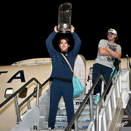 The trophy is home. 🏆