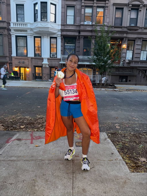 Marathon romance - me x NYC 🗽

What a day, more to come tomorrow. Right now I rest 🙂‍↕️

#nycmarathon #nycmarathon2025 @nycmarathon @on