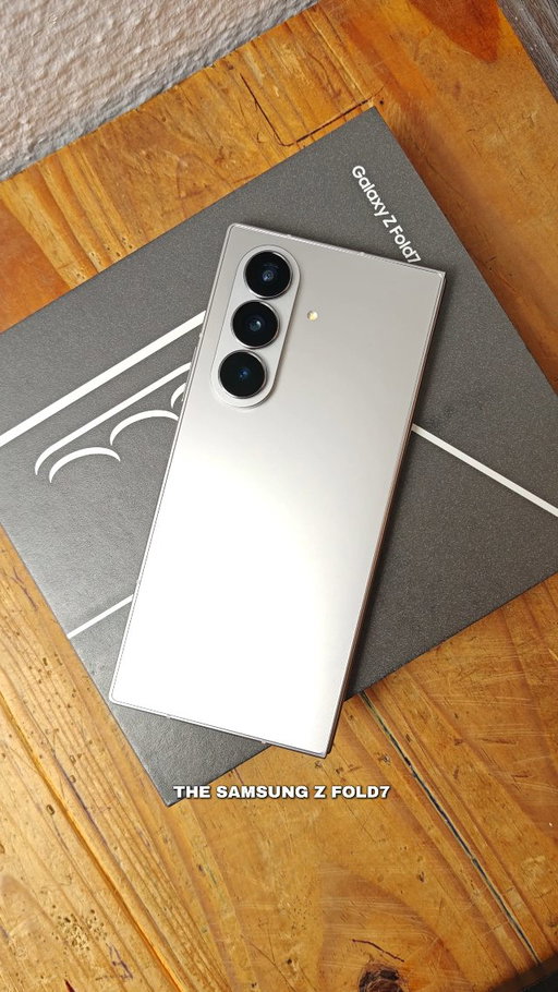 Samsung Z Fold7 Review After A Month

[AD]

#galaxyzfold7 #GalaxyAI #galaxyzseries7 #withgalaxy #samsungpartner