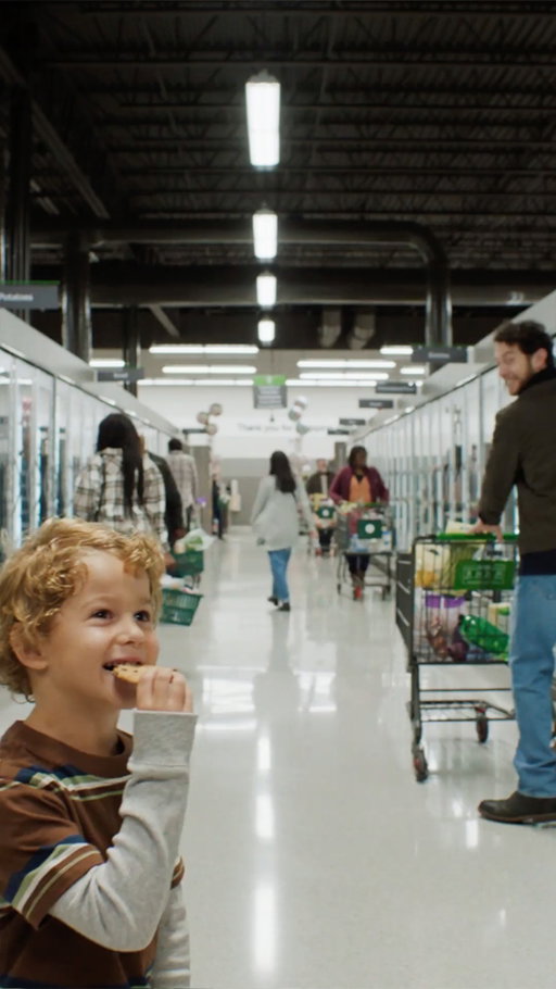 The holidays are a special time of year. Which is why, in every single aisle of a Publix, we're putting a little something extra into everything we do.