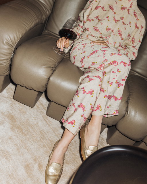 Treat yourself to a little pleasure.

A perfect glass, with Ruffino’s signature touch, crafted for the moments you share — or keep all to yourself.

Enter the world of Ruffino at the link in bio.

•

Concediti un piccolo piacere.

Un calice perfetto, firmato Ruffino, pensato per i momenti che condividi - o che tieni solo per te.

Entra nel mondo Ruffino al link in bio.

#Ruffino1877