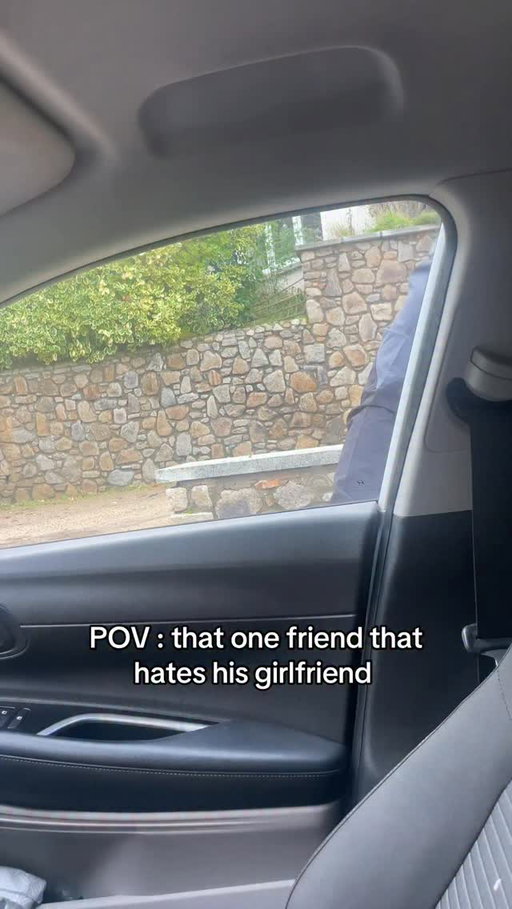 Just break up with her mate 🤦

#explore #funny #eplorepage #reels #pov