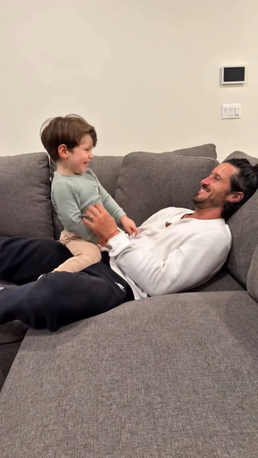 Asked @microsoftcopilot to make me a bedtime story for Rome about an excavator #CopilotPartner