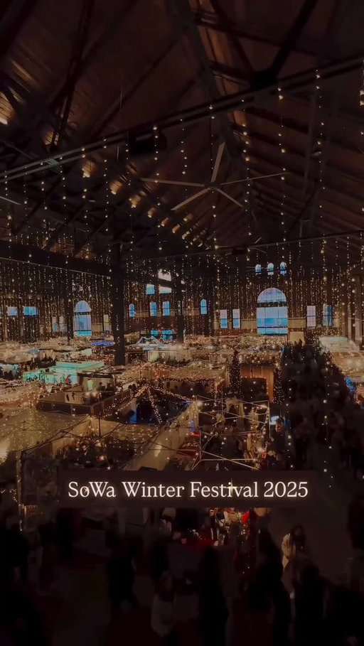 One of Boston’s favorite holiday markets, the SoWa Winter Festival, is back for its 10th anniversary this month 🥳🥂 Shop from 125+ local makers, sip holiday cocktails, meet Buddy the Elf & The Grinch, ride a mechanical bull, enjoy live music at the Sleigh Bar, soak in thousands of twinkling lights, and SO much more 🎅🛍️ All the details via link in bio 🔗 (or in the comments if you’re seeing this on Facebook 💬)

🎥: @bucketlistboston