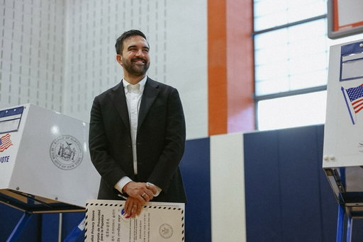 On this beautiful morning in Astoria, I cast my ballot for our city and our future. 

I hope you will too.

Comment GoVote to find your polling place.

📸: @karamccurdy + @strange.victory