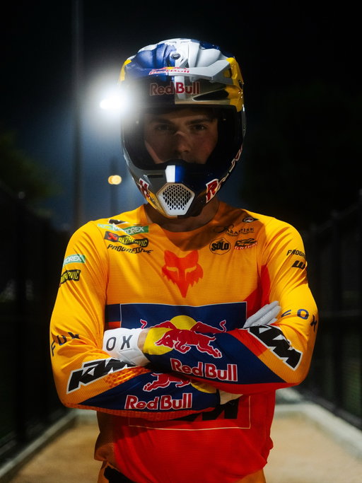 2026, coming for you 😈🍊

So happy to join the @ktmfactoryracing squad 🤘🏻

pc @cinemitography