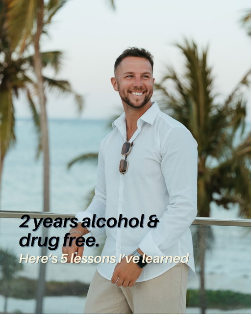 Two years ago, I gave up alcohol and drugs 🚫🍺💊

(Except one night. I feel like I have to mention that. I really regretted it)

I started with just 30 days to see if it would make a difference, and it did 🙏🏼

Now, two years later, I’ve seen the impact on every part of my life: my travels, my work, my relationships, my fitness, and my mental health.

Better moods, clearer days, more energy, and fully living every moment 💪🏽

Sobriety isn’t about missing out, it’s about gaining everything. 

If you’re thinking about starting, even just 30 days can show you what’s possible 🙌🏼

#alcoholfree #drugfree #soberliving #healthyliving #mentalhealth