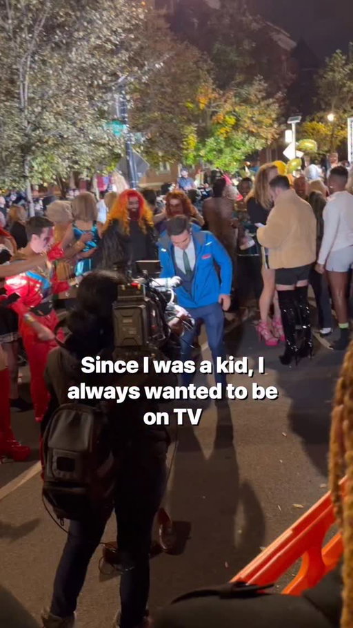 Always wanted to hold that mic and I owe it to all the people here and in my life who keep me going and have believed in me. 

Thank you…

I hate giving advice but if I just had one, it would be this….don’t sell yourself short and take yourself out of the race before even running in it. 

#broadcasting #goals #tv #dream #journey