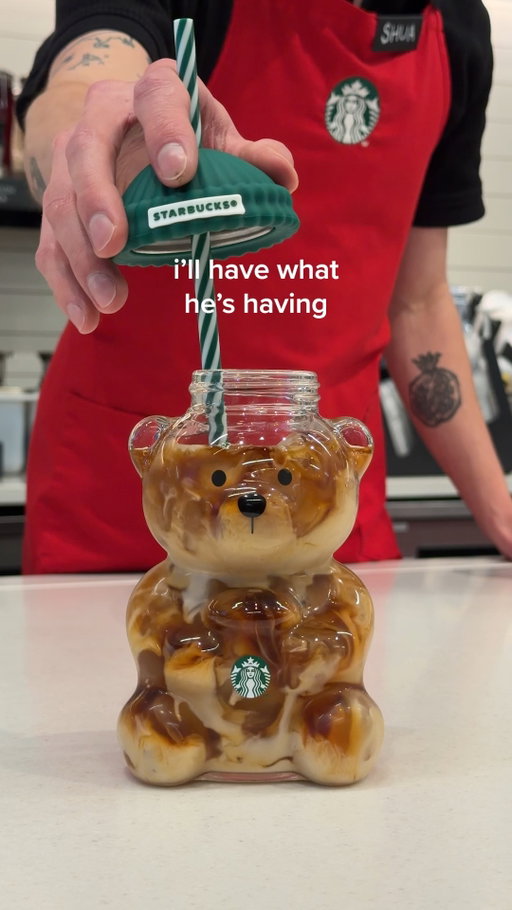 who’s getting a bearista cup on 11/6 lmk