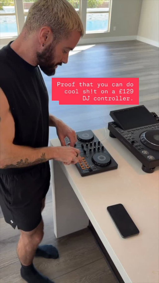 People will hate this but the way technology has opened up DJing to regular people is amazing. DDJ FLX2 is good for young kids or people on a small budget. If you can afford it I would recommend the DDJ FLX4 cos it has more CDJ-like controls.. go & do cool sh!t 🔥💪🏼

#dj #housemusic #pioneerdj #cdj3000x #alphathetadj #ddjflx2