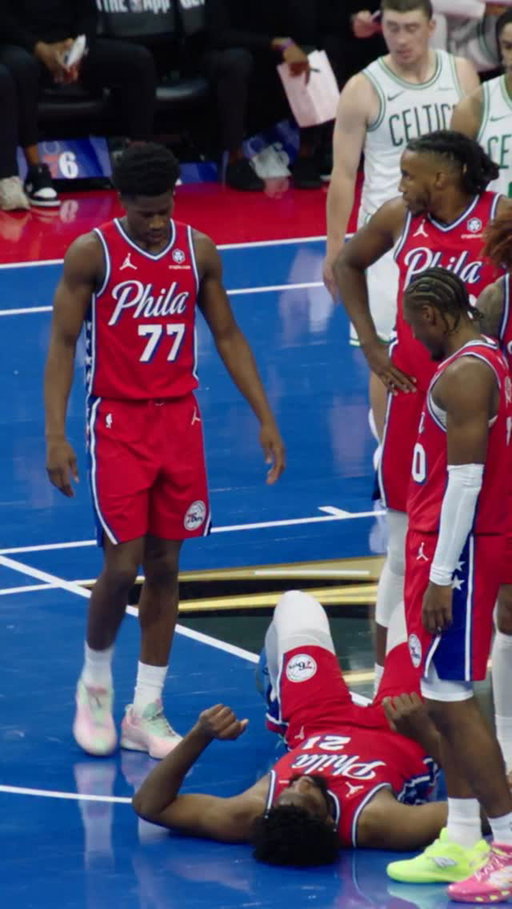 🗣️ @vj.edgecombe’s way of checking on @joelembiid! 🤣