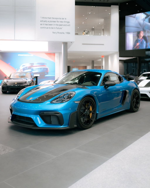 It's Wing Wednesday, this time with a very special, recently arrived Porsche GT4 RS. Do you know the Paint-to-Sample color?
.
.
.
#Porsche #PorscheLife #PorscheClub #PorscheFans #PorscheMoment #PorschePix #Porschers #TimelessMachine #ThereIsNoSubstitute #CarsOfInstagram #Carstagram #InstaCar #CarOfTheDay #InstaAuto #Luxury #LuxuryCars #CarsWithoutLimits #AmazingCars #Cleveland #ClevelandCars #PorscheBeachwood #PenskeCars #WingWednesday #PorscheGT4RS