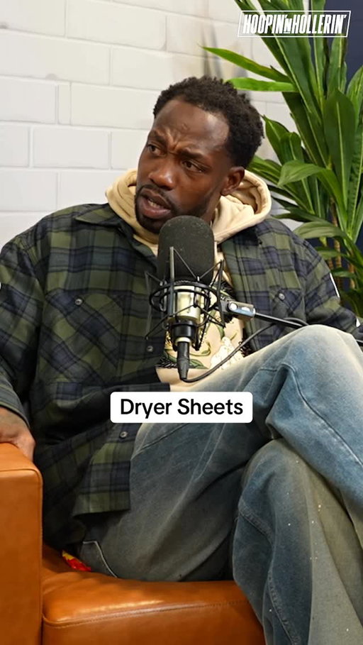 @jasonwilliams55 teaches @patbev21 about dryer sheets 😂😂😂