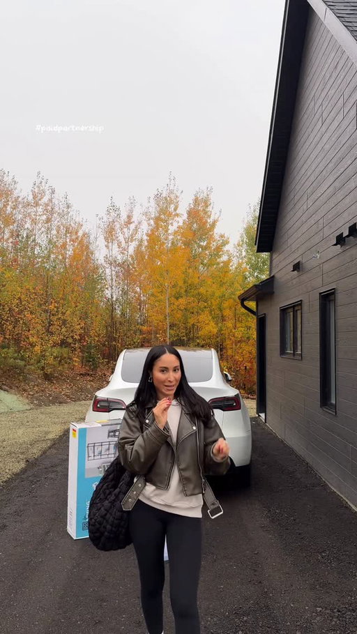 Reset cabanon d’automne 🤎🍂

Passion d’organisation ! On avait absolument besoin d’un système simple pour garder le stock du chalet organisé cet automne et les étagères + bacs sont parfaits ! 🙈

Avant d’acheter, j’ai activé et échangé mes offres personnalisées dans l’application Triangle et j’ai gagné 13,11 $ en CT Money 💳✨*.

*Des conditions s’appliquent à la collecte et à l’utilisation. Consultez Triangle.com pour toutes les règles du programme.

Télécharge l’application et n’oublie pas d’activer tes offres chaque semaine, lien dans ma bio ! 🤍

@trianglerewards @canadiantirefr 
#pub #TriangleRewards