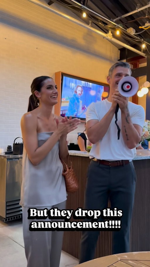 Such a special moment to capture 🥹 wedding and baby girl Kraus coming soon!!!

I also had no idea but am glad I was filming 🤣👼