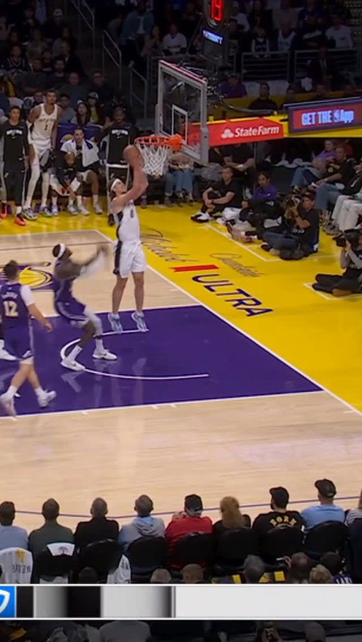 First Spurs bucket for @kellyolynyk 👏

📺 FanDuelSN SW, ESPN