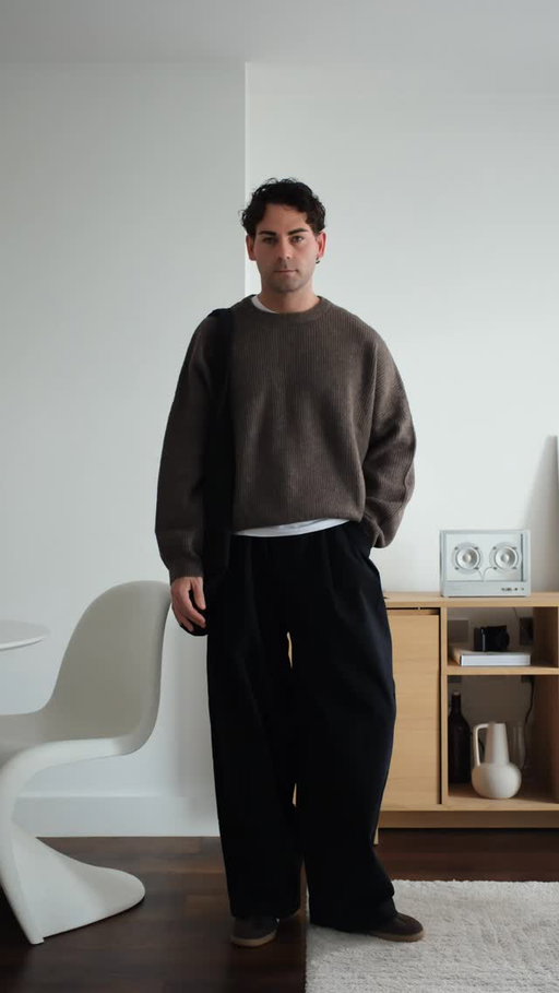 Some of my favourite autumnal outfits from @asos_man that i’ll be wearing on repeat all season long. Ad

Outfit 1:
Black trousers - 148699349
White T-Shirt - 133860372
Brown Knit - 142088584
Brown Sneakers - 147259235
Black Bag - 147900307

Outfit 2:
Grey Trousers - 146142422
Black Jacket - 152441535
White T-Shirt - 133860372
Loafers - 150267940 
Scarf - 147971693

Outfit 3:
Brown Trousers - 150034521
White T-Shirt - 133860372
Brown Jacket - 148701123
White T-Shirt - 133860372
Loafers - 150267940

#classyvision #nclgallery #dailyfreshfits #pauseshots #smartstreetwear #cozystreetwear #lessiswore #simplefits #mensstyle #minimalmenswear #fallstyle #falloutfit #fallfashion