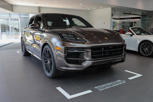 This Paint to Sample Argus Brown Metallic Cayenne GTS is truly a work of art, from the 21” RS Spyder design wheels to the Sport Chrono Package every detail was accounted for.