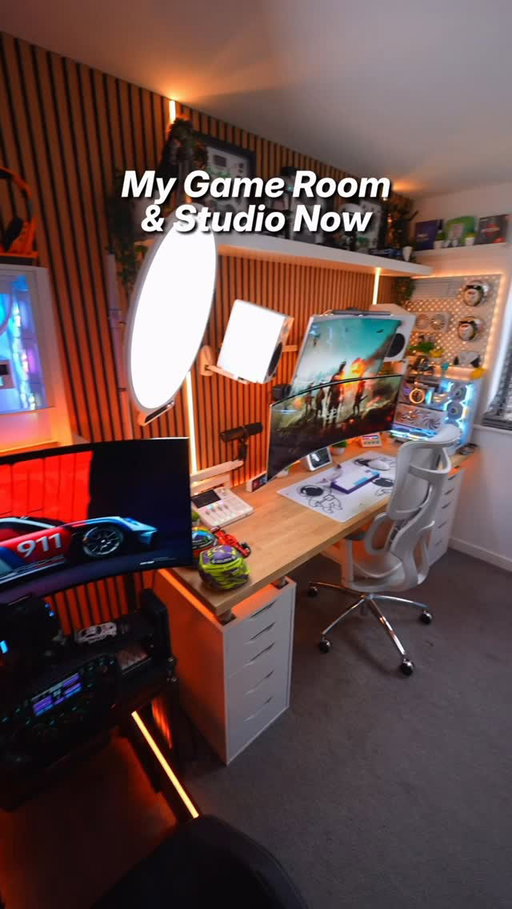 My game room / studio when I moved vs now 👀😏

It’s been 9 months since I moved house and here is where the new room is looking now compared to when I first moved in 💪🏻

What do think of the progression so far? 👀

________________________________________

📸 More content - @spuddplays @behindthespudd
💜 Check out my other socials (links in bio)
💰 Partner discounts in bio
✉️ DM or Email for collabs
________________________________________

#gamingroom #studio #pcsetup #gamingsetup #desksetup #setupinspiration #gamerlife #contentcreator