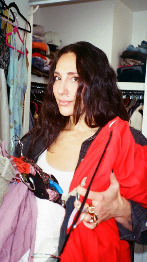 The outfits? Iconic. The stories? Even better. @hellotefi x Depop - because taste recognizes taste. Search hellotefi on #Depop.