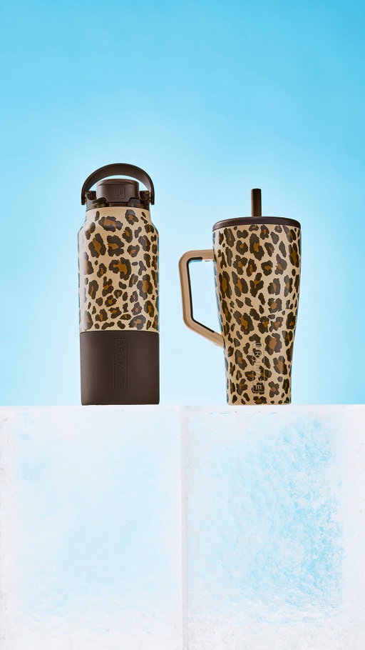 Too bold to blend in, & too iconic to ignore 🐆 Introducing Leopard Latte – the first Capsule Collection of the season that we created with one of our faves, @krista.horton ✨ Here’s everything you need to know about this upcoming drop:

🤎 A creamy, matte base covered in a glossy, neutral leopard print
🤎 Dropping in Era 30oz + 40oz, Resa 35oz, Rise 35oz, Müv 15oz, Nav 25oz, Slim, Trio, Leap, Straw Caps (+ something else coming later 🤫)
🤎 100% leakproof
🤎 Top-rack dishwasher safe
🤎 Limited-edition (once they’re gone, they’re gone!)
🤎 Available 11.07 @ 10am MST (sign up at the link in bio to get a password for 30min early access @ 9:30am MST)